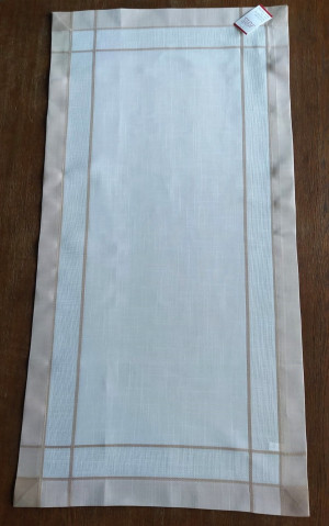 Bieżnik 60x120 w kolorze kremowym z beżowymi paskami