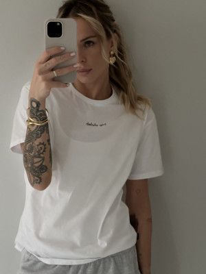 oversize t-shirt DELULU GIRL white - XS