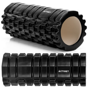 Roller fitness do masażu ciała, średnio twardy, wałek z wypustkami, czarny
