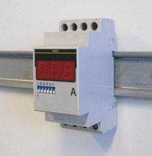 Amperomierz cyfrowy 1000A AEG TH35 2M