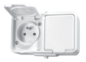 Cedar Gniazdo natynkowe hermetyczne podwójne z uziemieniem 2P+PE 16A IP44, biały; NT230H01, SCHNEIDER ELECTRIC