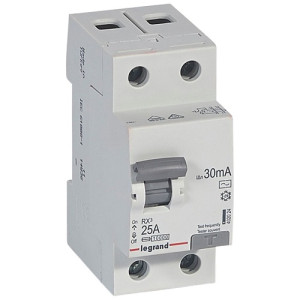 Wyłącznik różnicowoprądowy 2P 25A 30mA typ AC 10kA, P302 RX3; 402024 LEGRAND