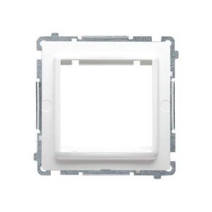 BASIC Adapter (przejściówka) na osprzęt standardu 45 × 45 mm. Montaż do puszki na łapki i wkręty; biały