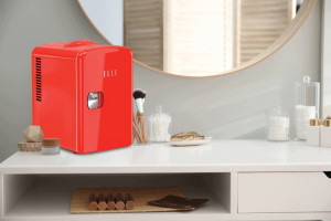 Mini lodówka ELLE Home ESDAF101RDEU 4L czerwona