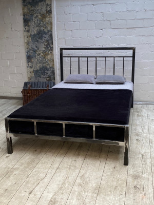 Łóżko metalowe loft  Arkady 160 x 200  ze stelażem