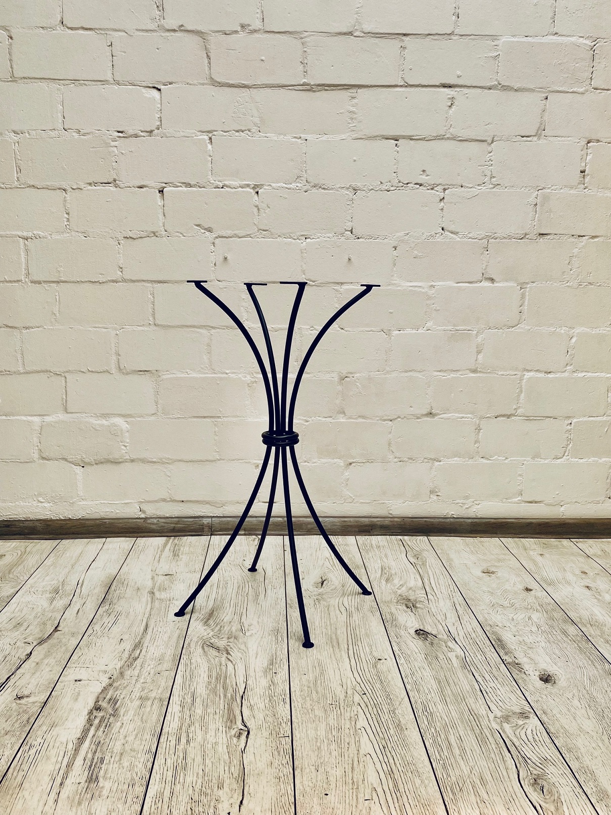 metalowa podstawa , noga stolika  Simple 1  wys 75 cm