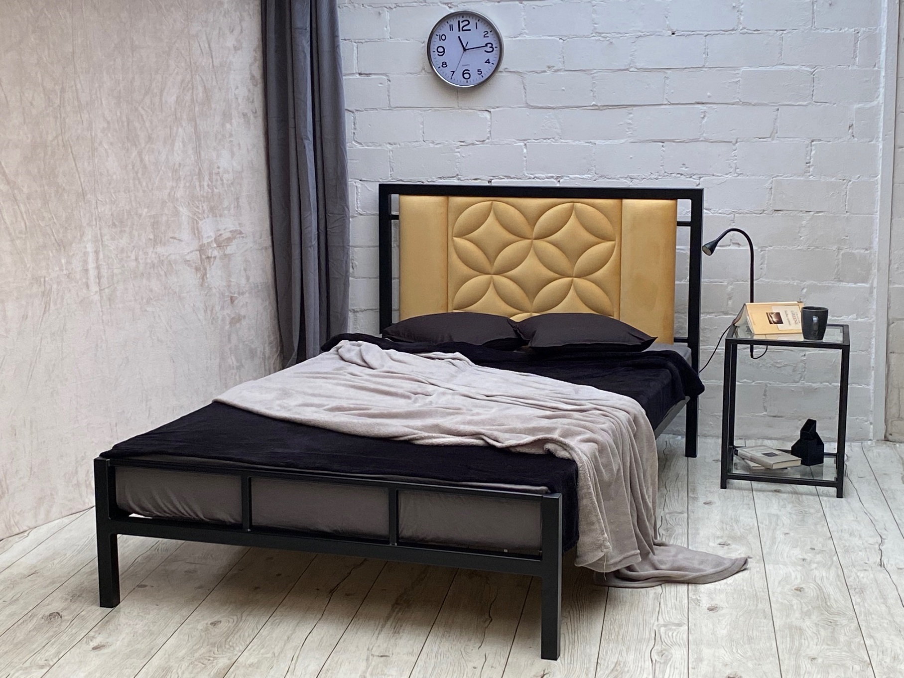 Łóżko metalowe loft Stella 120 x 200  ze stelażem wezgłowie tapicerowane