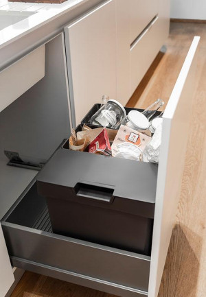 PEKA 09.4360.KPL ZESTAW POJEMNIKÓW 600/ wys. 375/ 3x17 z 1 pokrywką/ antracyt