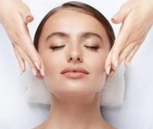 Karta podarunkowa na zabieg w Medica Spa Zabieg Anti-age liftingujący Eternal - Skeyndor