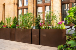  Zestaw 4 Wysokich Donic Monumo 2 Longerino & 2 Tower Pot
corten effect z wewnętrzną półką