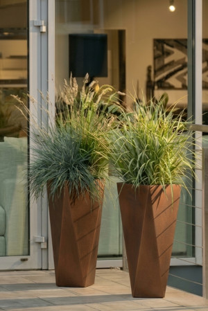 Zestaw 2 Geometrycznych Donic Monumo Vaso H:72 corten effect
z wewnętrzną półką
