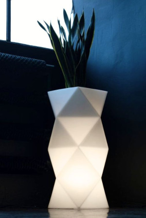  Podświetlana designerska donica Monumo Asti Light barwa
neutralna H:78