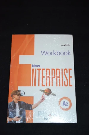 New Enterprise A2 WB & Exam Skills Practice - Jenny Dooley - książka