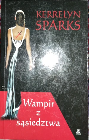 Wampir z sąsiedztwa - Sparks Kerrelyn - książka