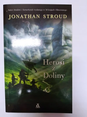 Herosi z Doliny - Jonathan Stroud - książka