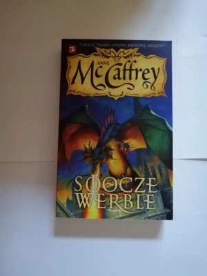 Jeźdźcy Smoków z Pern 6. Smocze Werble - Anne McCaffrey - książka