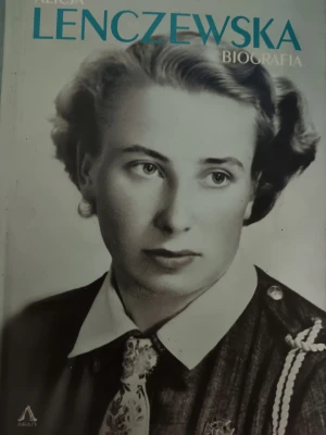 Alicja Lenczewska biografia - W opisie, Mieczysław Piotrowski TChr - książka