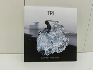 Tri - W opisie - książka