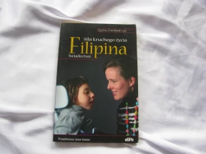 Filipina - Sophie Chevillard Lutz - książka