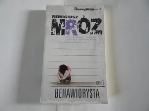 Śladami Zbrodni - Mróz Remigiusz - książka