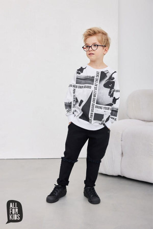 Bluza dla chłopca z motywem skate parku, czarno-biała - All for Kids