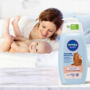 Mleczko nawilżające dla niemowląt i dzieci 500 ml Nivea Baby