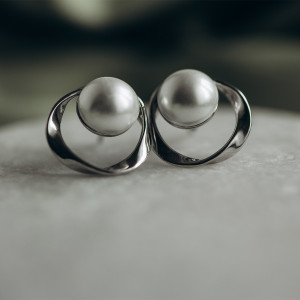 Kolczyki srebrne z perłą