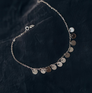 Bransoletka srebrna z blaszkami