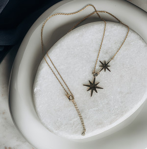 Naszyjnik pozłacany z gwiazdami i cyrkonią