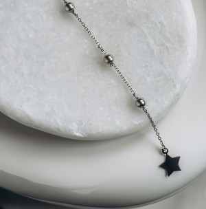 Naszyjnik srebrny z gwiazdką