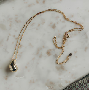 Naszyjnik pozłacany kropla mała
