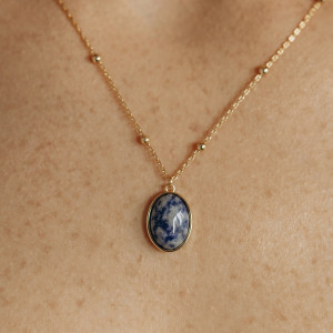 Naszyjnik pozłacany z niebieskim kamieniem