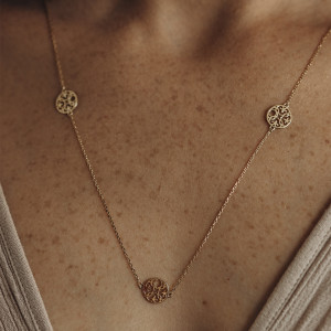 Naszyjnik pozłacany długi z ażurowym motywem