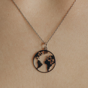 Naszyjnik srebrny z mapą