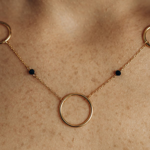 Naszyjnik pozłacany z kołami i koralikami