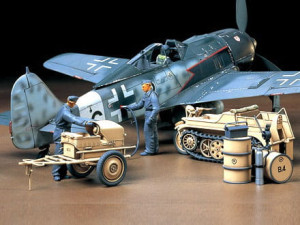 Pojazd Sd.Kfz.2 Kettenkraftrad i zasilacz