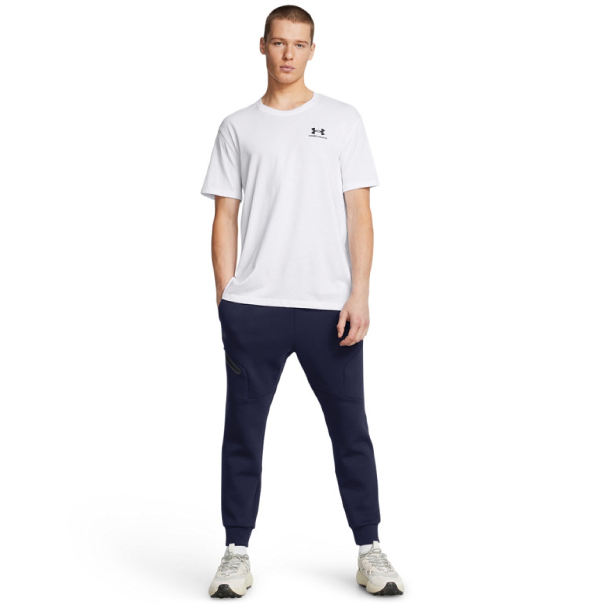 Męskie spodnie treningowe Under Armour UA Unstoppable Flc Jgr Eu - granatowe