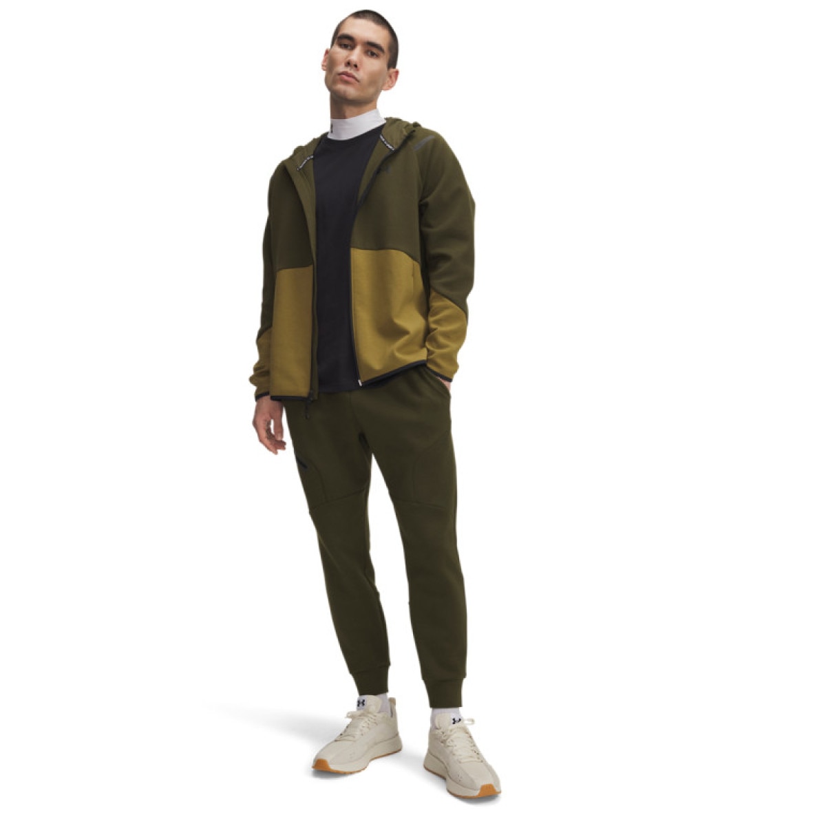 Męskie spodnie treningowe Under Armour UA Unstoppable Flc Jgr Eu - khaki
