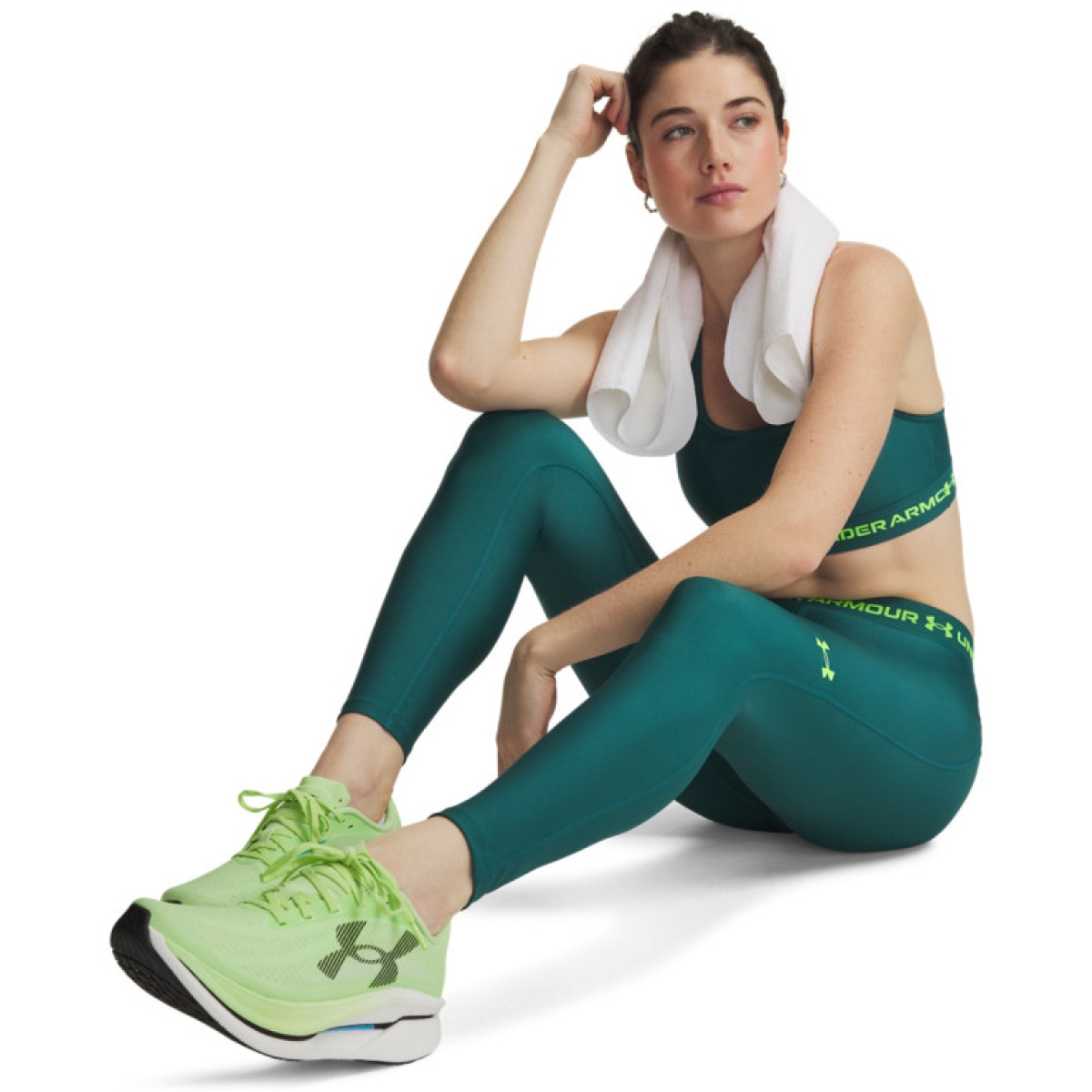 Damskie legginsy treningowe Under Armour HeatGear Legging - zielone