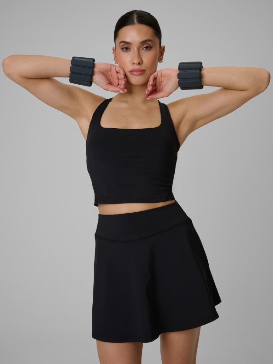 Damski crop-top treningowy 4F 4FWSS26TFSLF0751 - czarny