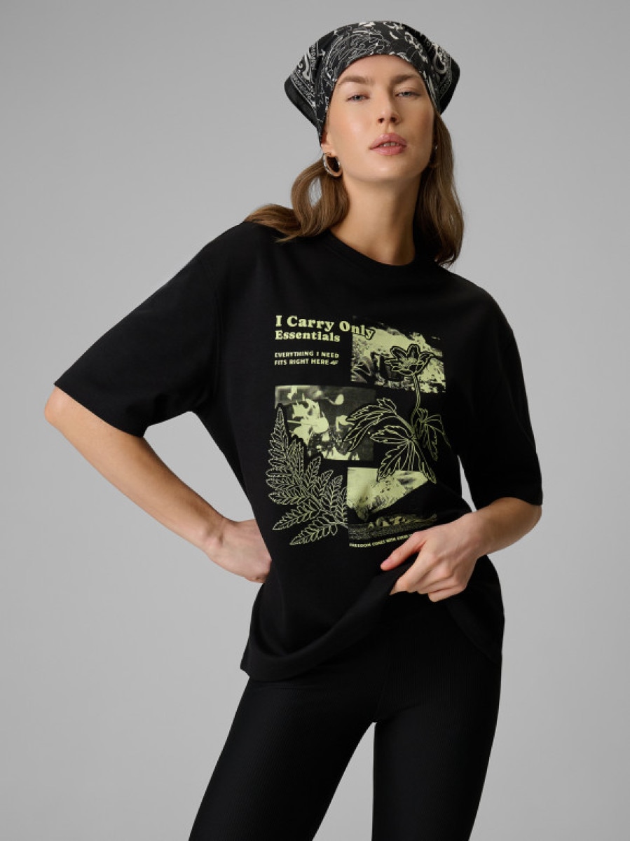 Damski t-shirt z nadrukiem 4F 4FRSS26TTSHF3705 - czarny