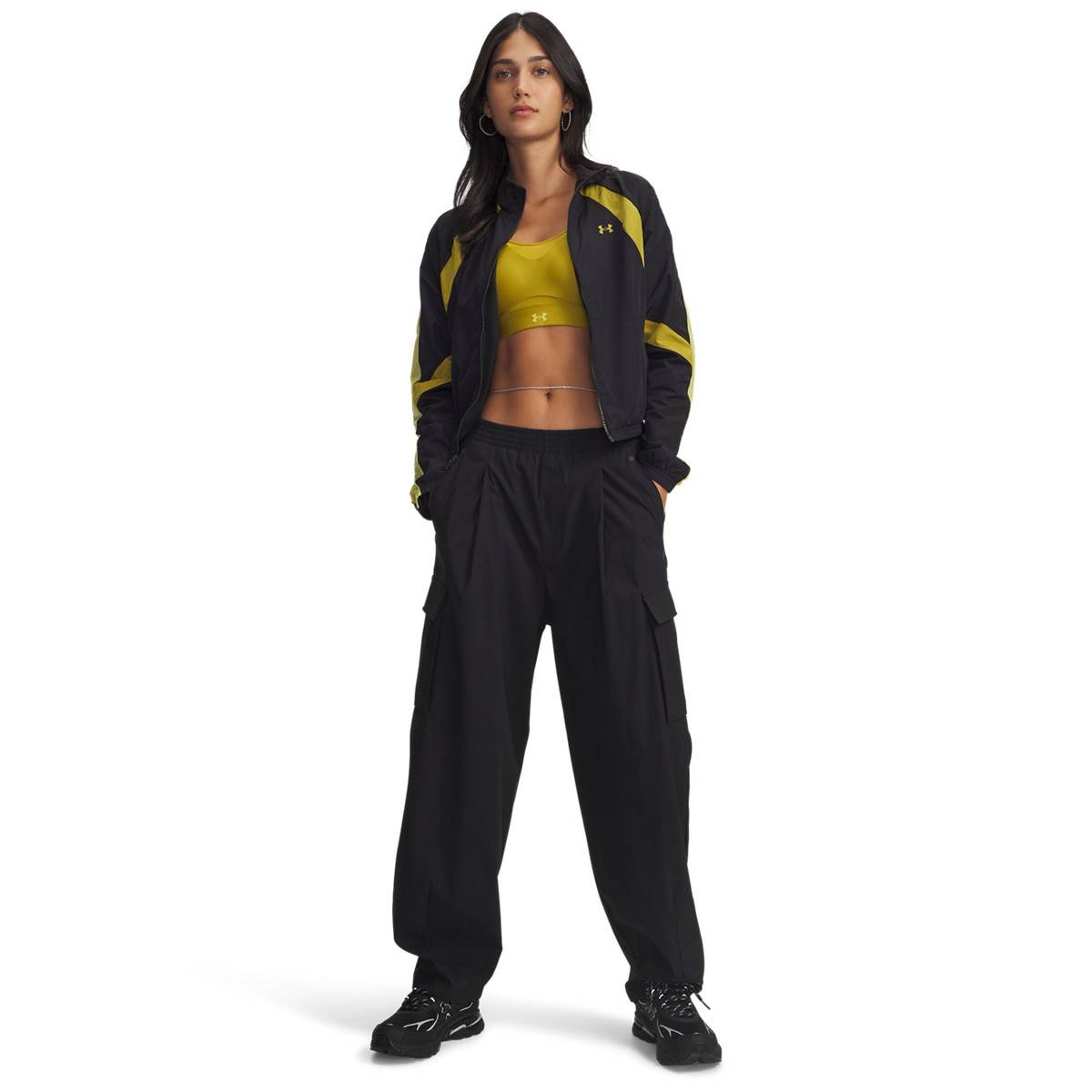 Damskie spodnie cargo Under Armour UA Unstoppable Rstop Cargo - czarne