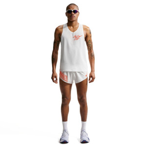 Nike Aeroswift Dri-Fit ADV Graphic 2-Brief Shorts Bekleidung Herren weiß