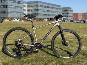 Rower crossowy Giant Roam 3 2025