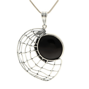 Efektowny wisior z onyksem srebro