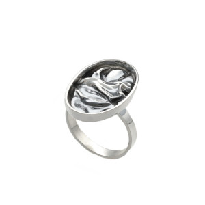 Pierścionek owalny marszczone srebro