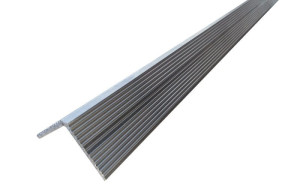 Narożnik schodowy ryfel aluminium 186 cm 3x3 cm