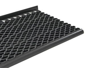 Mata na schody z korundem 127x28 cm + kołki Holder