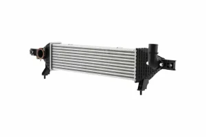 8ML 366 470-901 HELLA Radiateur d'air intercooler