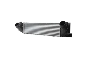 8ML 366 340-601 HELLA Radiateur d'air intercooler
